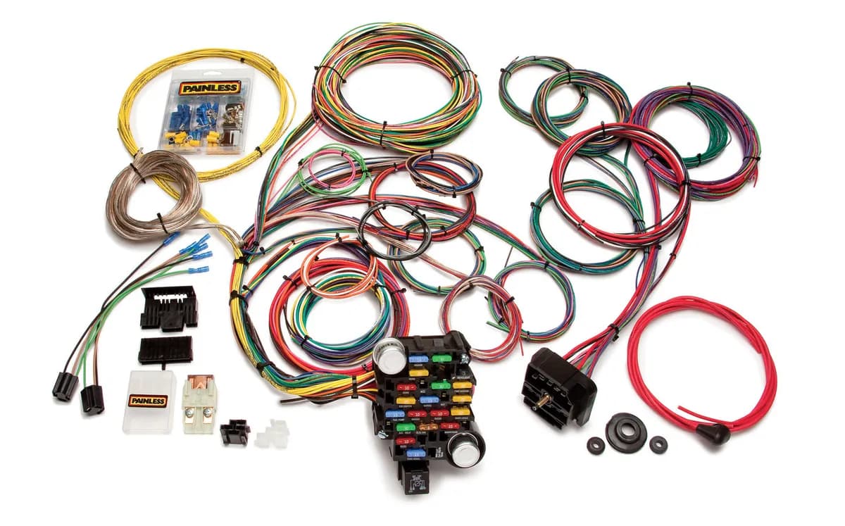 28 Circuit Classic-Plus Customizable Muscle Car Harness; 18 Fuses w/Horn Relay/Maxi Fuse; Bulkhead Connector Through Firewall; Incl. Wires For Fuel/Oil/Temp Gauges/Tach/Voltmeter;