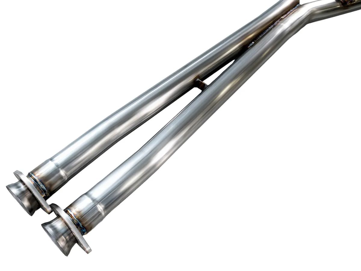 AWE Touring Edition Axleback Exhaust for C6 Chevrolet Corvette 6.0L (2005-2007) and 6.2L (2008) - Diamond Black Tips 3015-43660