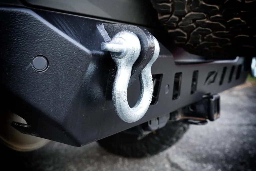 Motobilt Crusher Rear Bumper w/ Light Mounts w/ Spare Tire Cutout - JL