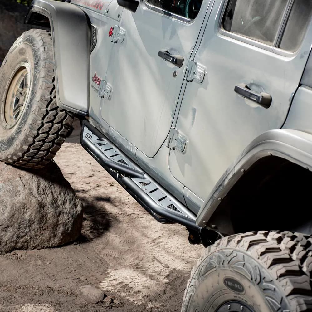 Smittybilt Apollo Sliders w/ Step