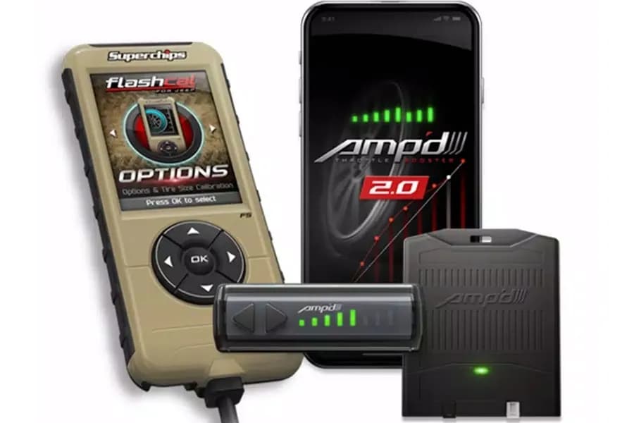 Superchips Amp'd 2.0 Throttle Booster Kit w/ Flashcal - JT