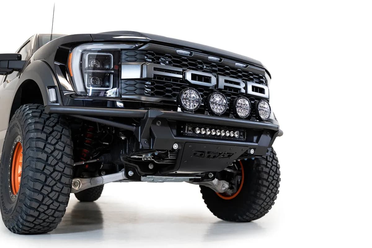Ford Raptor 2022 - Up Pro Bolt-On Front Bumper with Mounts for 6 Cube LightsUniversal 20 in Hammer Black with Satin Black panels