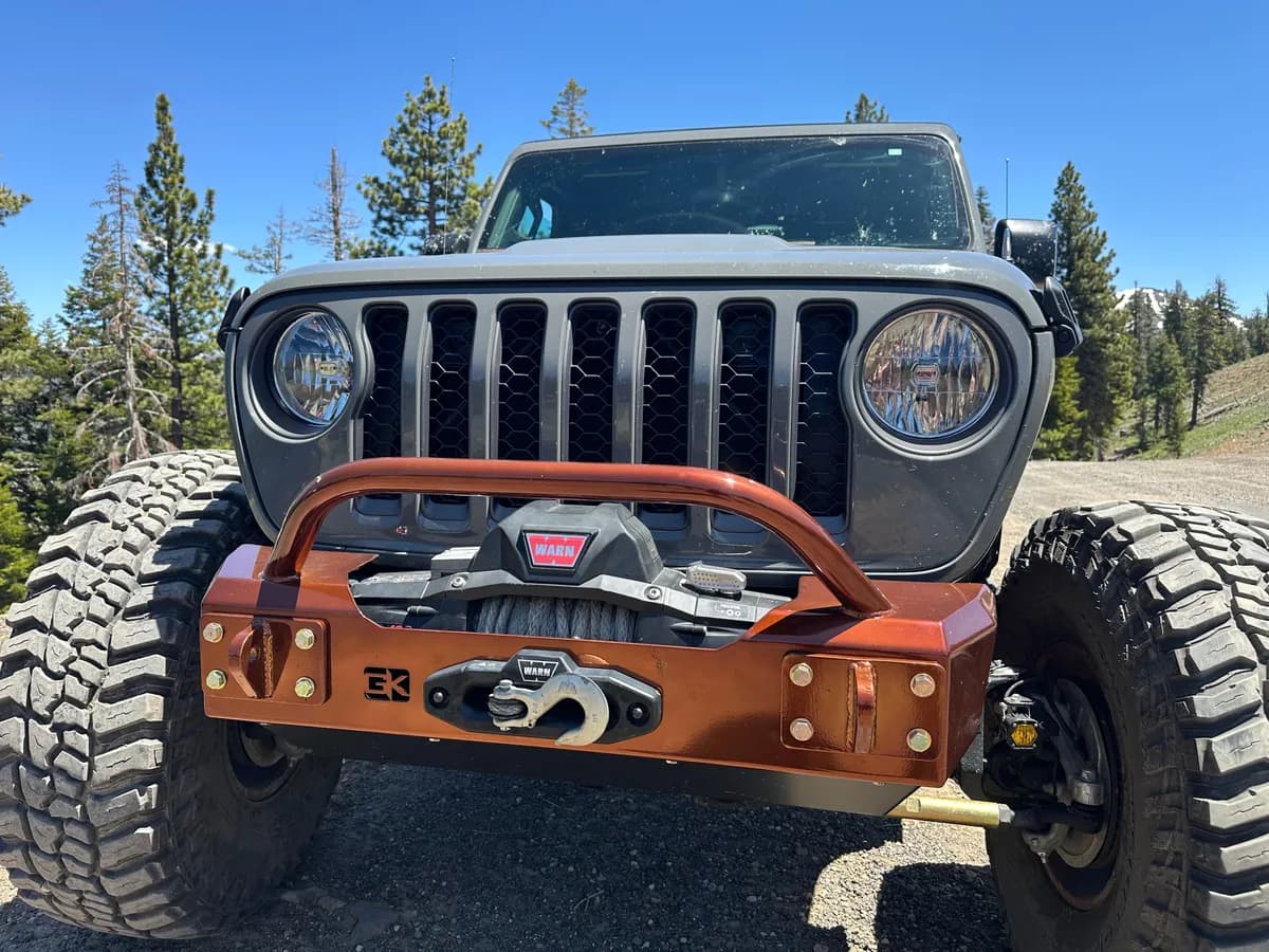 Gauntlet Front Bumper w/Bull Bar Tube for Jeep JL/JT (2018+)