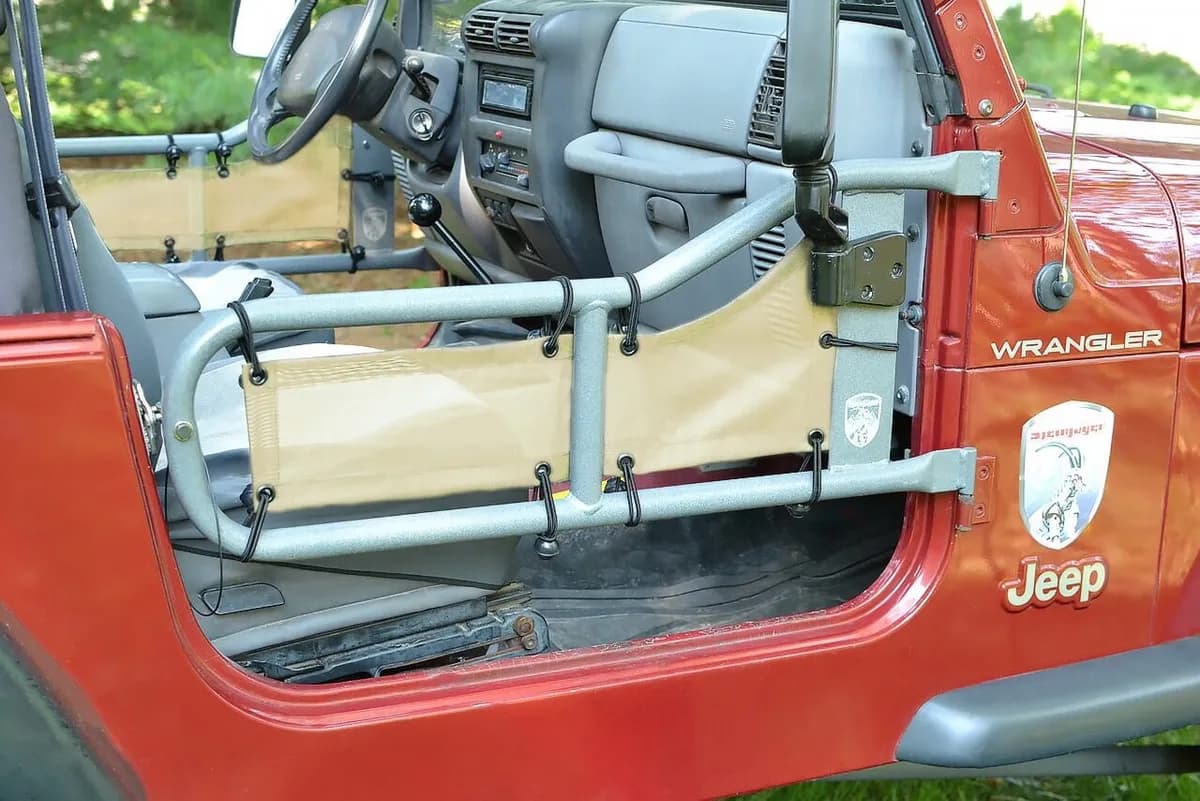 Steinjäger Doors Wrangler YJ 1987-1995 Inserts Tan