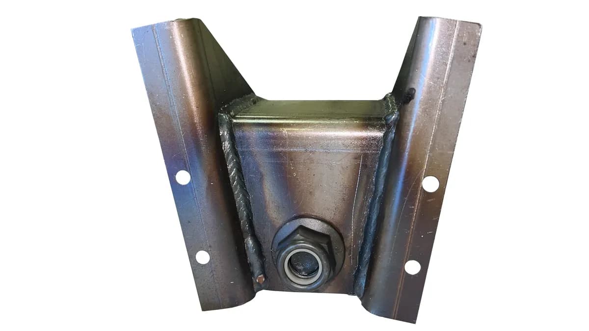 Rust Buster Rear Forward Leaf Spring Mount For 2007-2013 Chevy Silverado & GMC Sierra RB7337