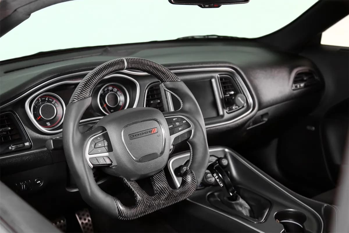 Drake Muscle Cars Steering Wheel - Carbon Fiber