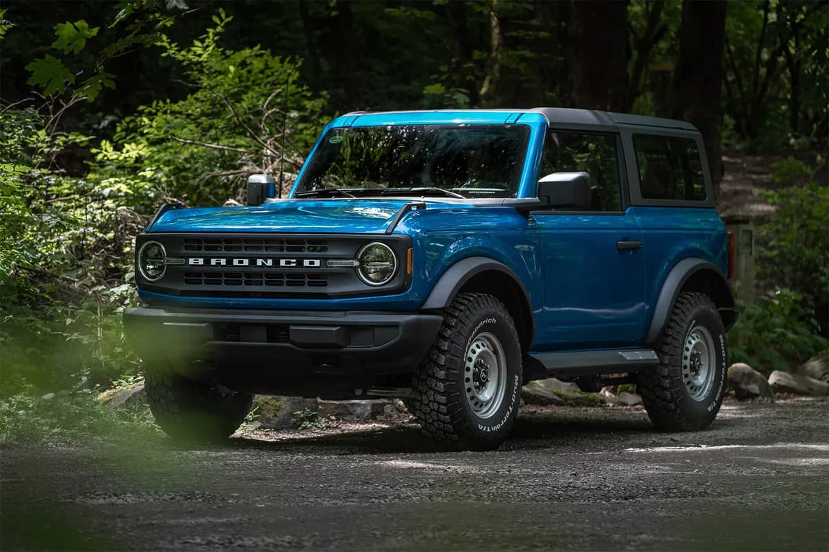 Rock Sliders for 2-Door Models 4480020 21-25 Ford Bronco