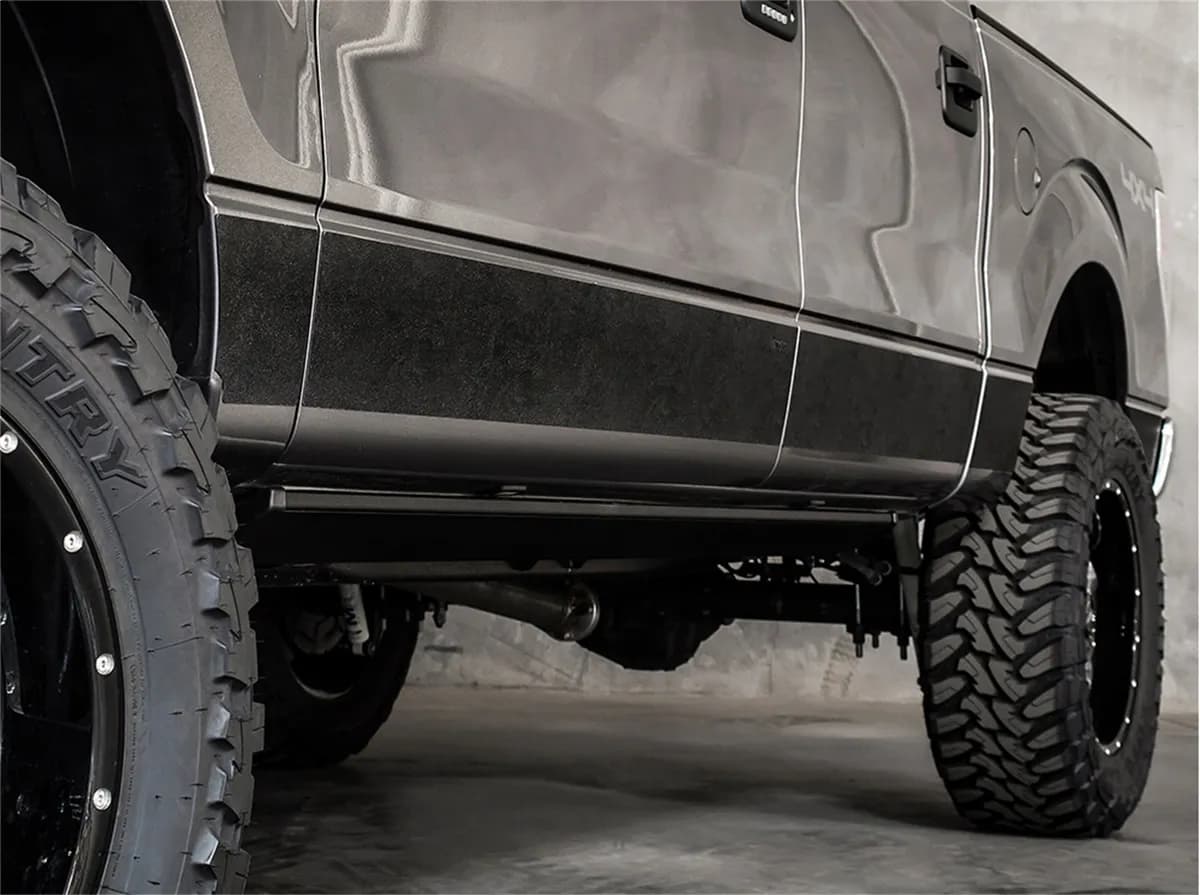Rocker Armor Kits; 6 1/2 in. Tapered; w/o Flares / BSM;