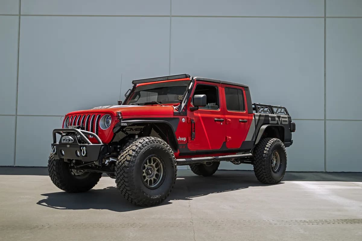 DV8 Offroad STJL-04 Jeep Wrangler JK/JL & Gladiator JT Hinge Mounted Steps