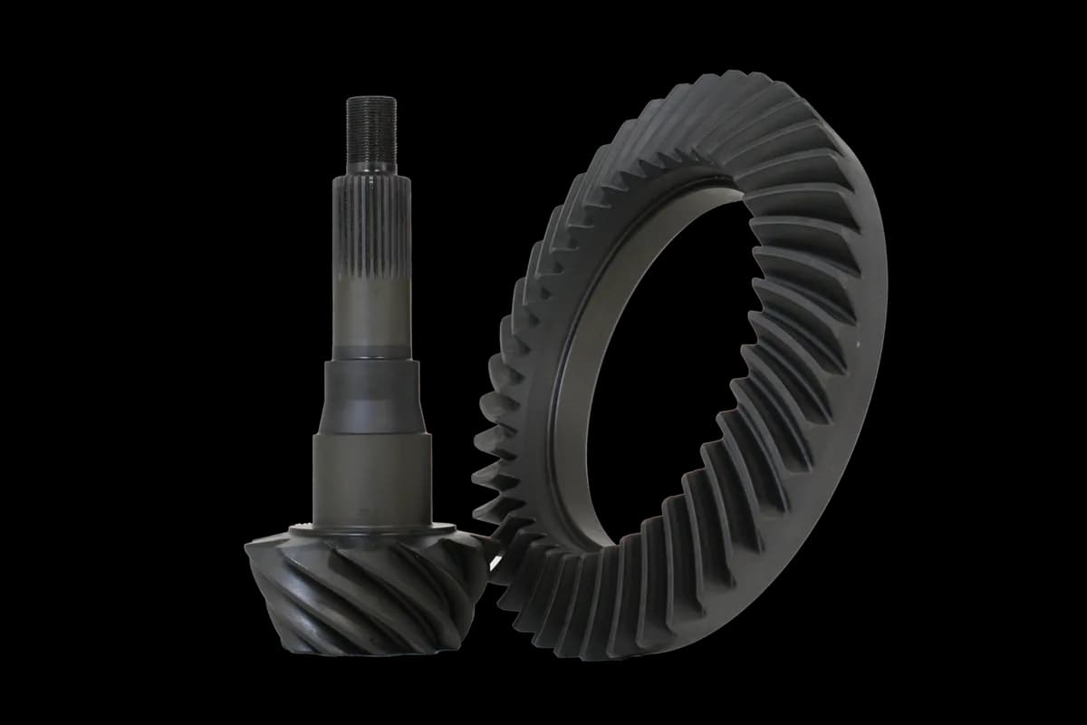 Revolution Gear and Axle Ford 9.75 Inch 2011 4.10 Ratio 31 Spline Ring and Pinion Revolution Gear