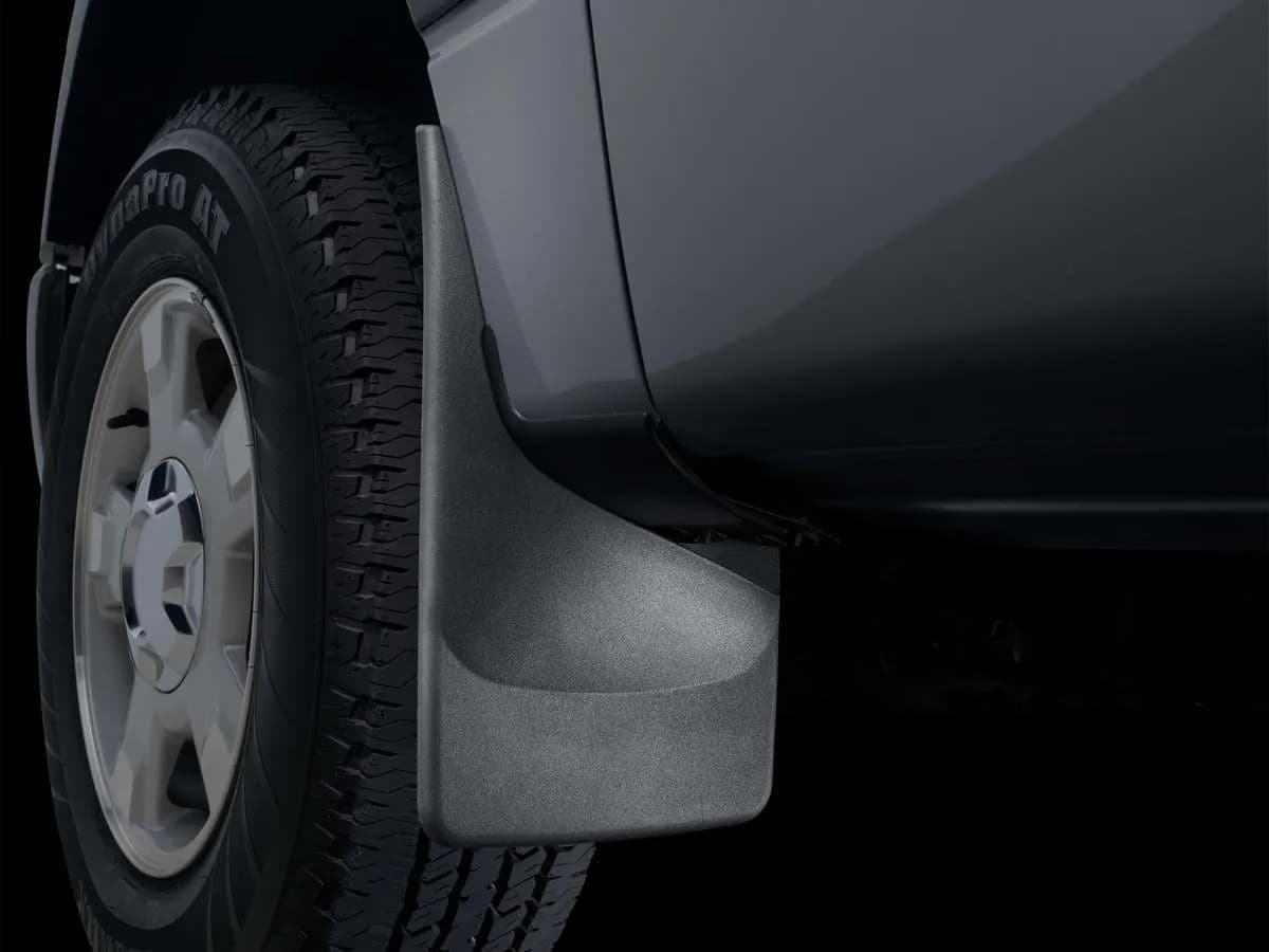 2000 - 2005 Ford Excursion Black No Drill MudFlaps without Flares / 1999 - 2007 Ford F-Series Super Duty Black No Drill MudFlaps without Flares
