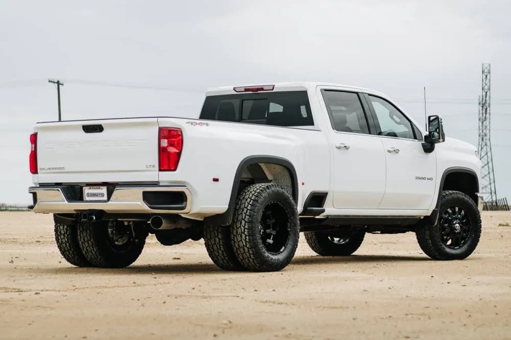 Cognito 3-Inch Performance Leveling Kit With Fox PS 2.0 IFP Shocks for 20-21 Silverado Sierra 2500 3500 2WD 4WD
