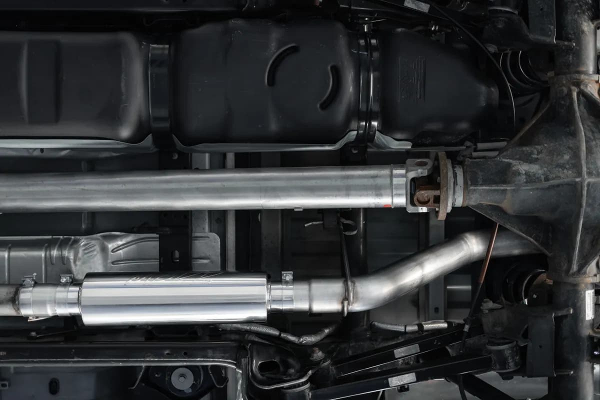 14-Up Ram 2500/3500 Armor Lite, Aluminized Steel 4 Inch Cat Back Single Side Exit Exhaust System MBRP
