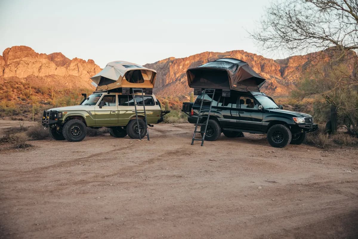 Vagabond 2.0 Xtra Large Rooftop Tent Black