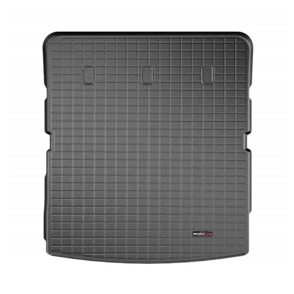2018 + Lincoln Navigator L Cargo Liners Black