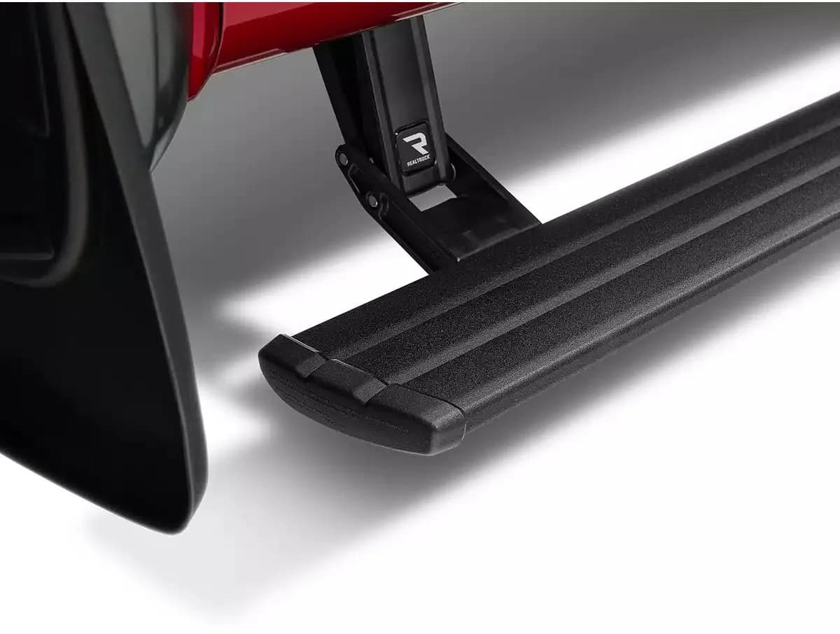 PowerStep Smart Series Black Plug N Play System - Includes OEM style illumination Deploy your PowerStep with your smart phone. Chevrolet GMC Silverado Sierra 2500 3500 2020-2020