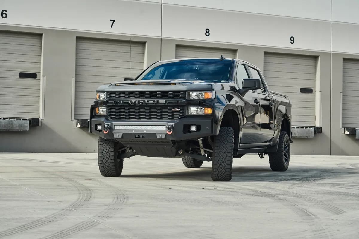 2019-2026 Chevrolet Silverado/Gmc Sierra 1500/2500/3500 Crew Cab E-Power Board Steps
