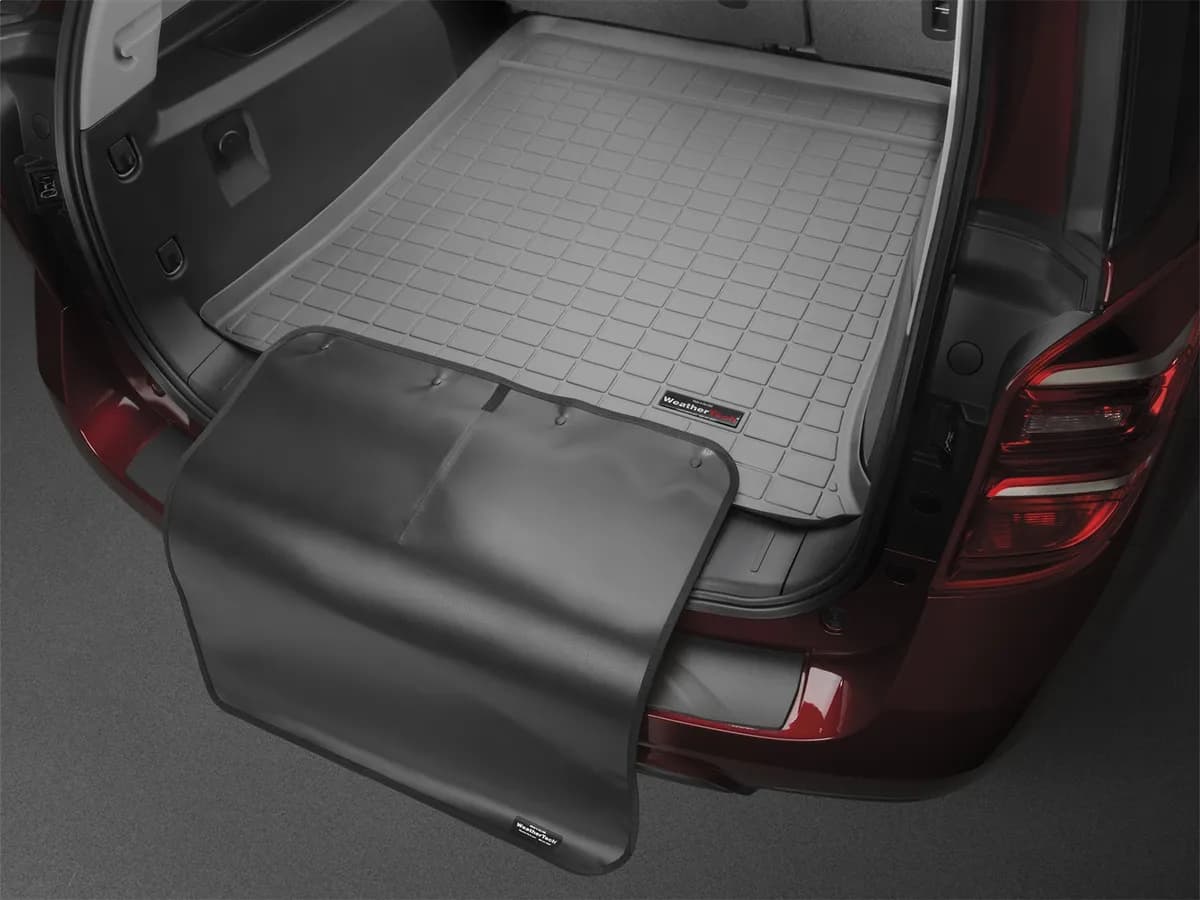 2021 + Jeep Grand Cherokee L Grey Cargo With Bumper Protector
