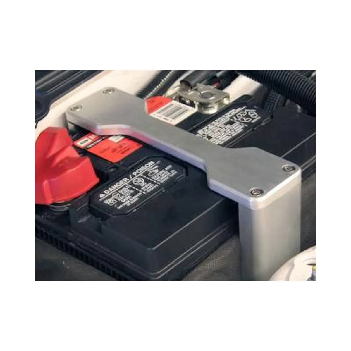Drake Muscle Cars 05-13 Battery Hold Down Assy