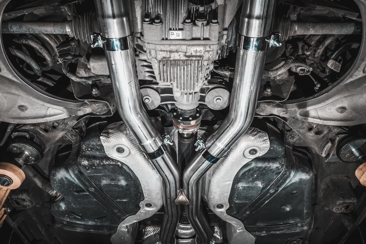 2018-Up Dodge Durango Srt Srt Hellcat 6.2l/6.4l Armor Lite Aluminized Steel 3 Inch Cat-Back Dual Rear Exit Mbrp