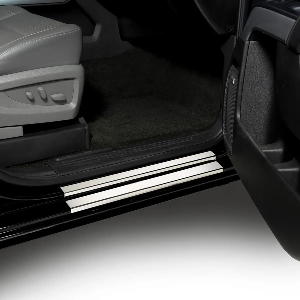 19c RAM 1500 Quad Cab(4 Pcs)stainless Steel Door Sills