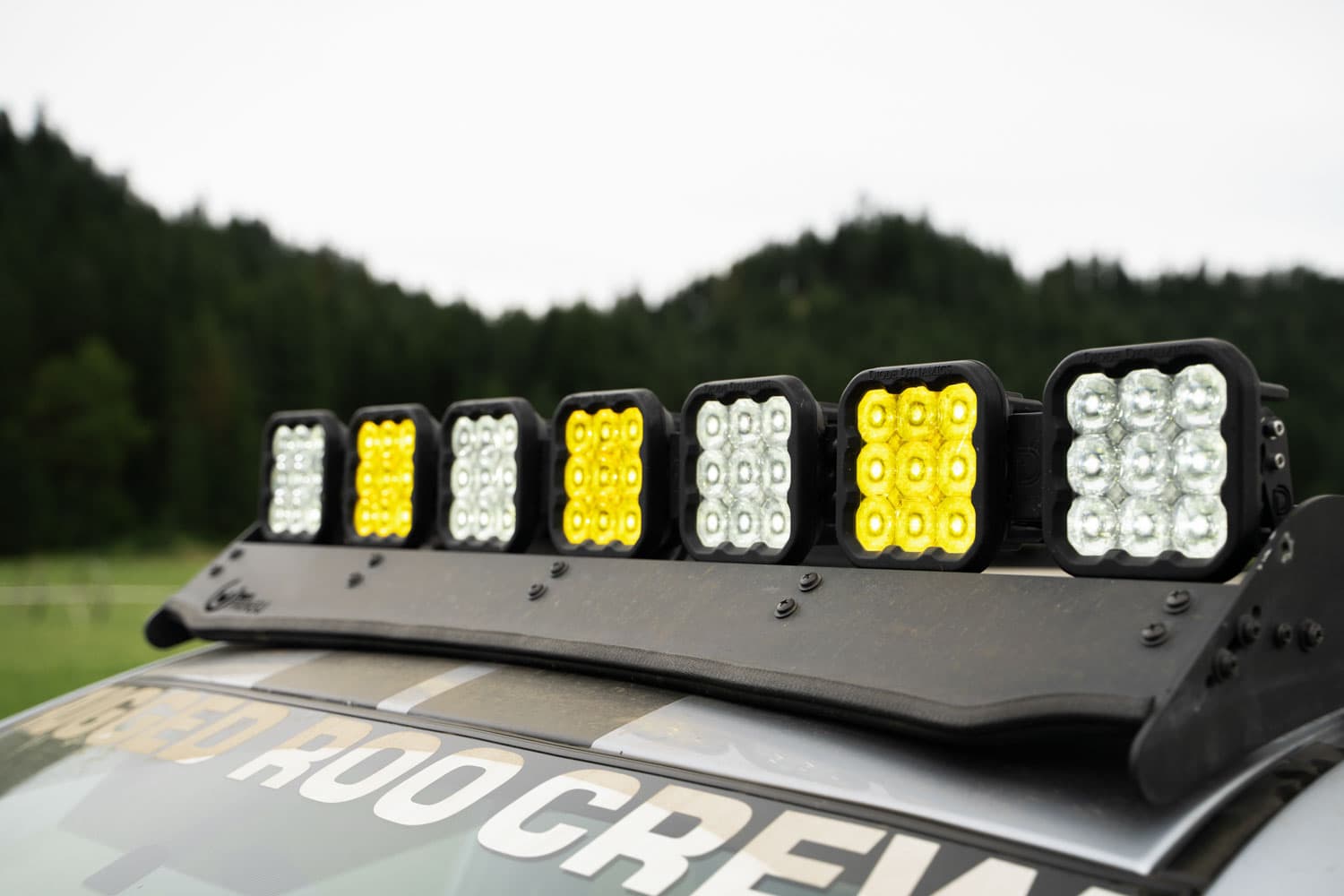 Diode Dynamics - SS5 Sport Universal CrossLink 7-Pod Lightbar Yellow Driving product image