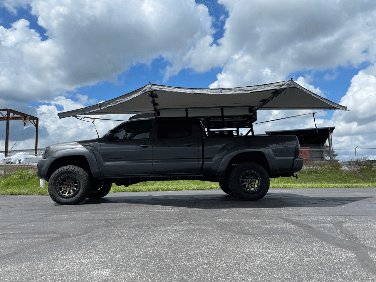 Body Armor 4x4 2025 Body Armor 4X4 Sky Ridge Awning product image