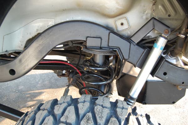 Jeep Wrangler 4.0 Inch Pro Series 3 Link Long Arm Lift Kit WRear 5 Inch Stretch 97-06 Wrangler TJ Clayton Off Road product image