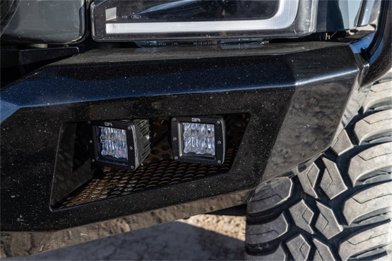 Body Armor 4X4 Ambush Front Bumper - FD-20341 product image