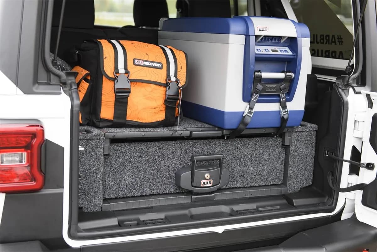 1823 Jeep Wrangler Roller Drawer Side Floor Kit